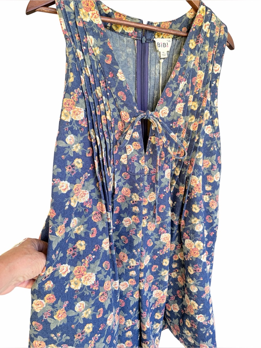 NWT Washed Floral Denim Romper With Front Tie Wide Leg - Picture 6 of 8